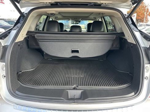 Used 2023 Nissan Murano Platinum w/ Cargo Package image 19