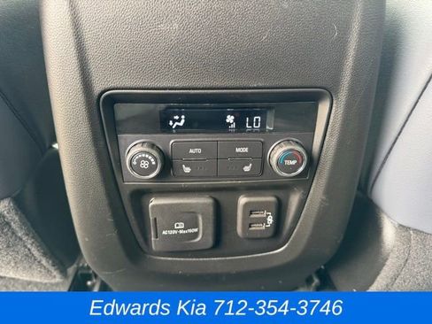 Used 2024 Buick Enclave Premium image 20