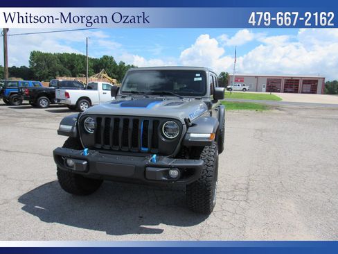 Used 2021 Jeep Wrangler Unlimited Rubicon 4xe w/ Steel Bumper Group AWD/4WD image 2
