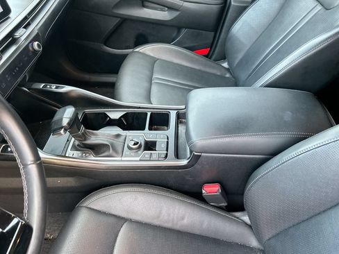 Used 2024 Kia Sorento S AWD/4WD image 29