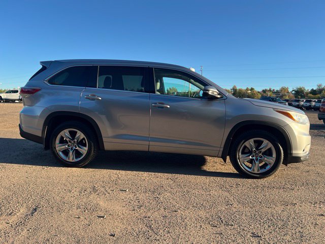 Used 2016 Toyota Highlander Limited AWD/4WD image 6
