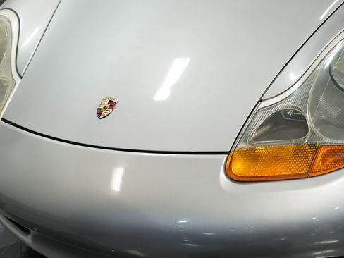 Used 1998 Porsche Boxster image 16