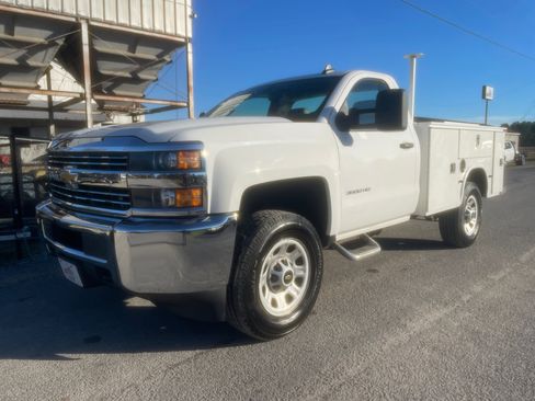 Used 2016 Chevrolet Silverado 3500 W/T image 1