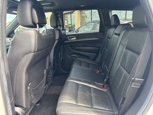 Used 2014 Jeep Grand Cherokee Limited AWD/4WD image 27
