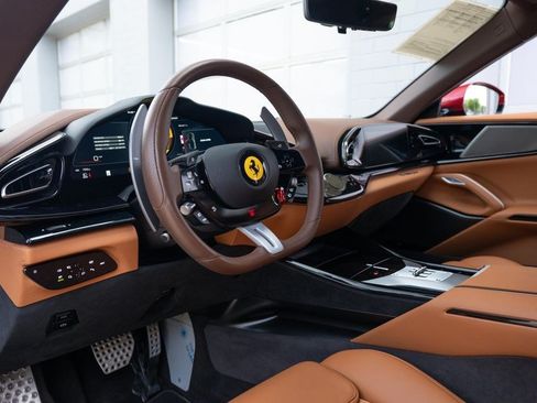 Used 2025 Ferrari Purosangue AWD/4WD image 33