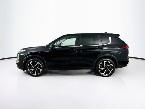 Used 2024 Mitsubishi Outlander SE FWD image 4