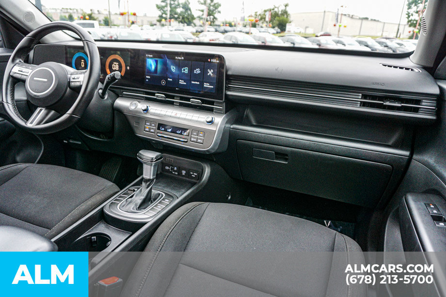 Used 2025 Hyundai Kona SEL FWD image 23