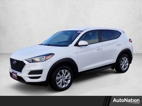Used 2020 Hyundai Tucson SE image 1