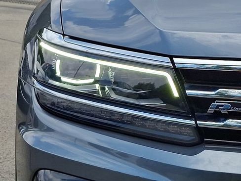 Used 2021 Volkswagen Tiguan SEL Premium R-Line w/ 3rd Row Seat Package AWD/4WD image 9