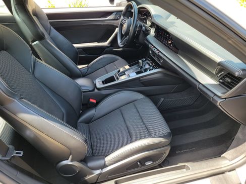 Certified 2022 Porsche 911 Carrera RWD image 26