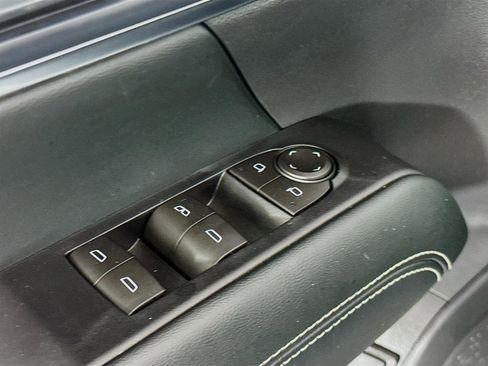 Used 2026 GMC Terrain Elevation w/ Elevation Premium Package image 19