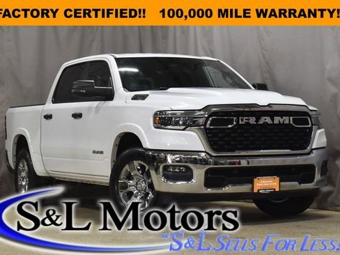 Used 2025 RAM 1500 Big Horn AWD/4WD image 1