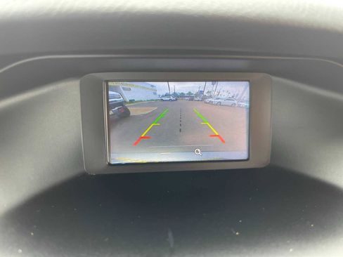 Used 2016 Ford Focus SE image 22