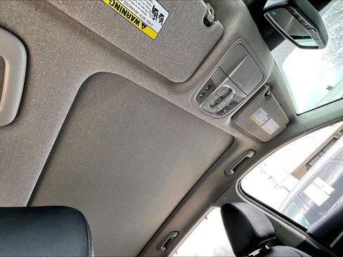 Used 2020 Hyundai Santa Fe SEL w/ Convenience + Premium Package image 13