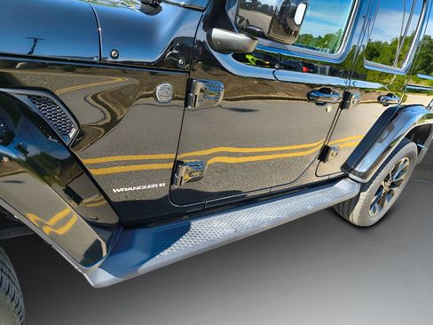 Used 2023 Jeep Wrangler High Altitude image 31