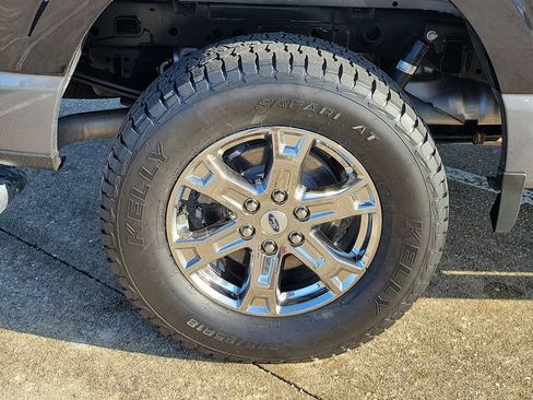 Used 2021 Ford F150 XLT w/ Equipment Group 302A High AWD/4WD image 5