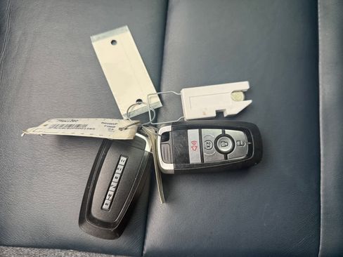 Used 2023 Ford Bronco Sport Outer Banks w/ Tech Package image 12