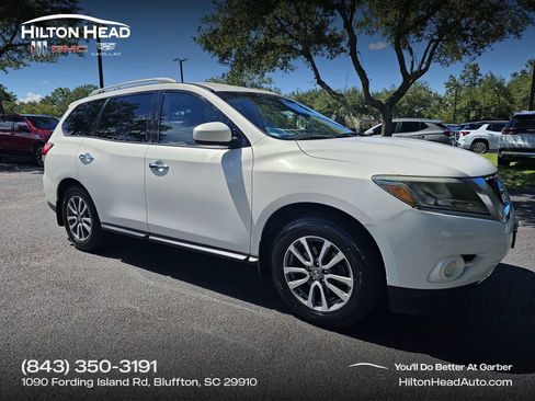 Used 2014 Nissan Pathfinder SV w/ Trailer Tow Package AWD/4WD image 1