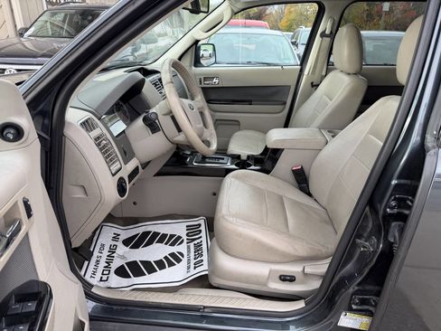 Used 2009 Ford Escape Limited image 22