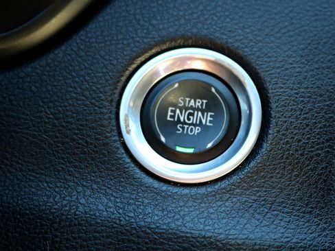 Used 2019 Cadillac XT4 Sport image 26