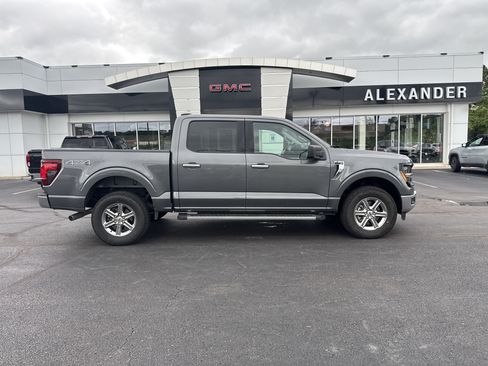 Used 2025 Ford F150 XLT w/ Equipment Group 301A Standard AWD/4WD image 2
