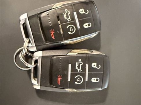 Used 2019 RAM 3500 Limited image 32