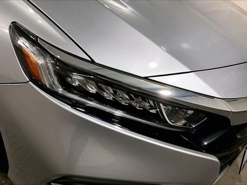 Used 2019 Honda Accord LX image 27
