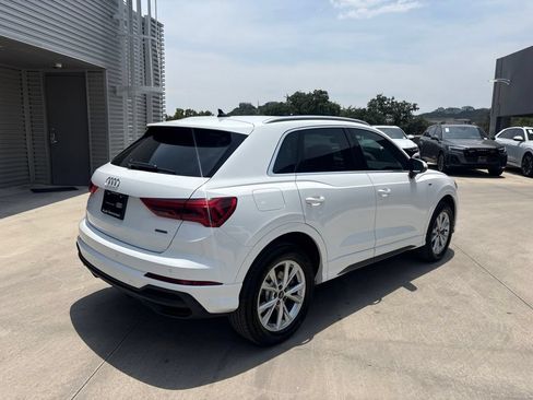 Certified 2025 Audi Q3 2.0T Premium w/ Convenience Package AWD/4WD image 7