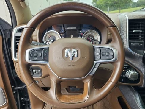 Used 2021 RAM 1500 Limited AWD/4WD image 22