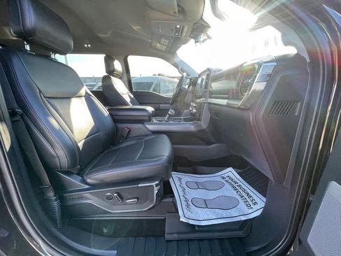 Used 2021 Ford F150 Lariat image 23