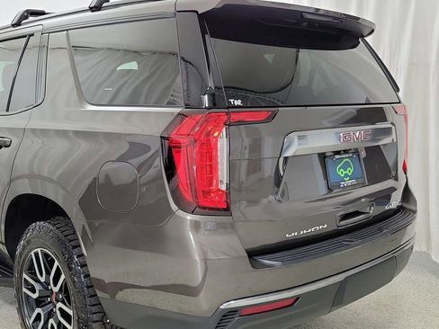 Certified 2021 GMC Yukon AT4 image 6