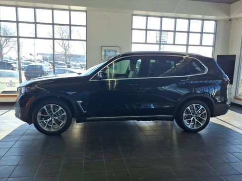 New 2026 BMW X5 xDrive50e w/ Executive Package AWD/4WD image 4