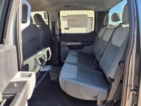 New 2026 Ford F250 XLT w/ FX4 Off-Road Package image 20