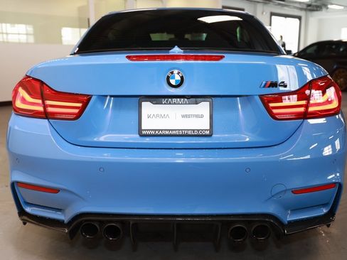 Used 2018 BMW M4 Convertible image 6