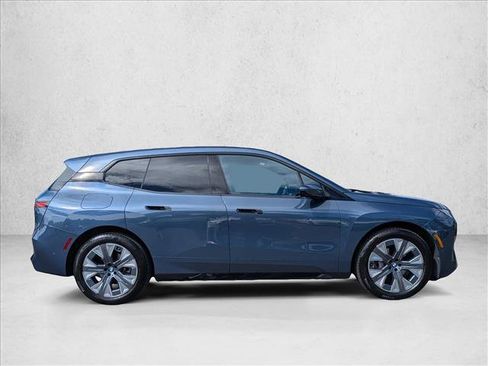 Used 2026 BMW iX xDrive45 AWD/4WD image 4