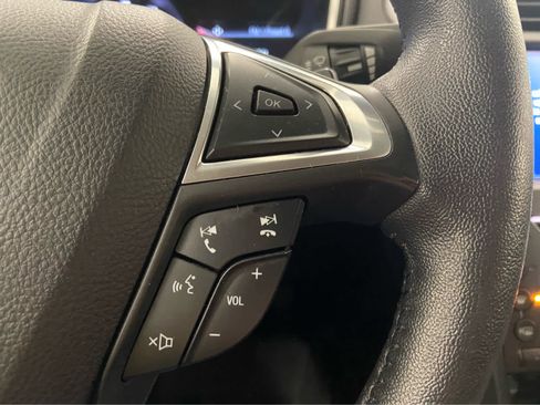 Used 2020 Ford Fusion Titanium image 17