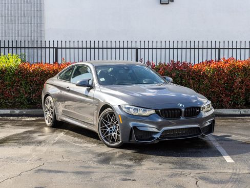 Used 2019 BMW M4 Coupe w/ Competition Package image 12