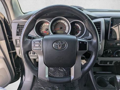 Used 2013 Toyota Tacoma 4x4 Double Cab w/ TRD Sport Pkg image 18