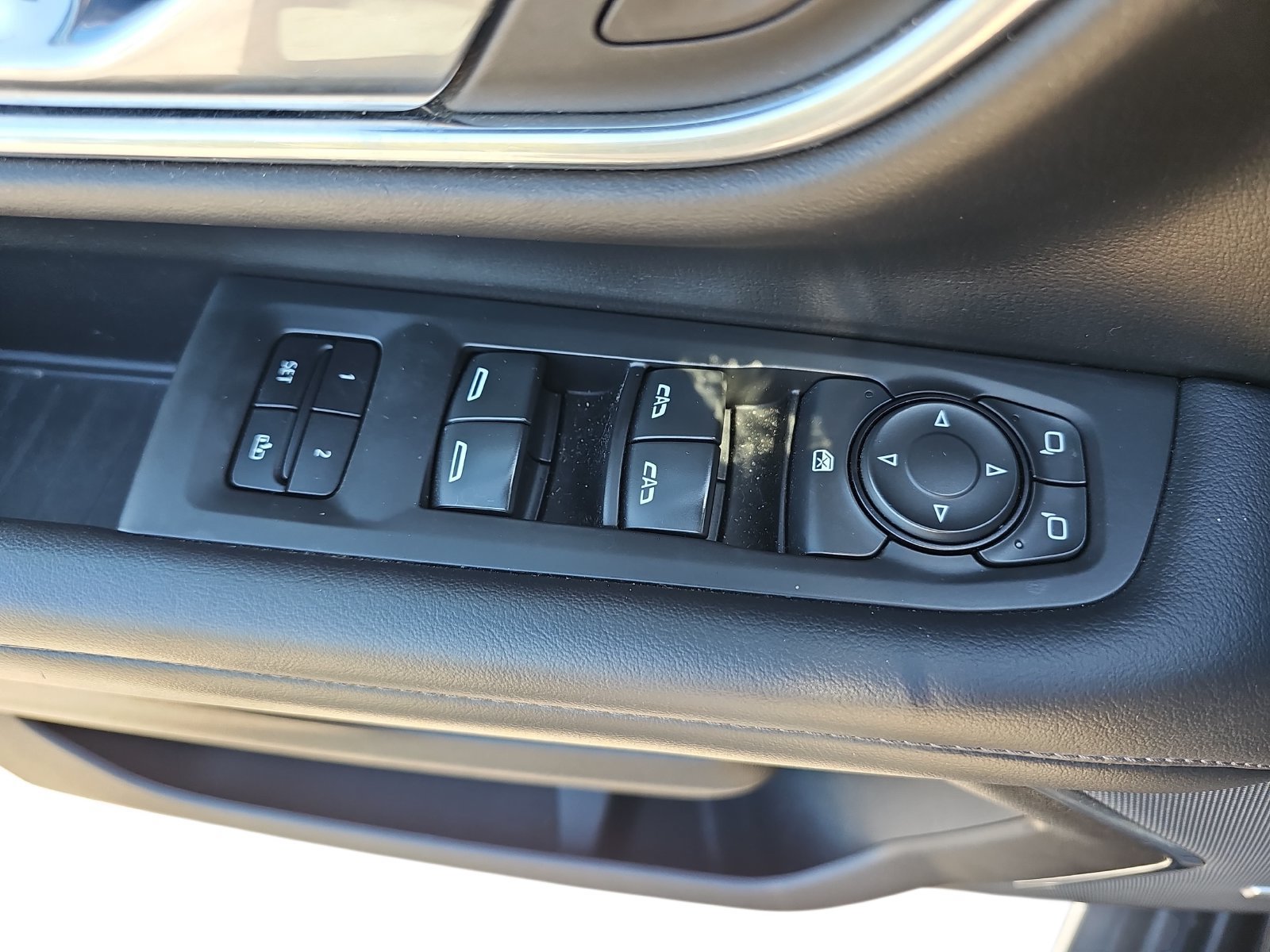 Used 2021 Chevrolet Tahoe LT AWD/4WD image 27