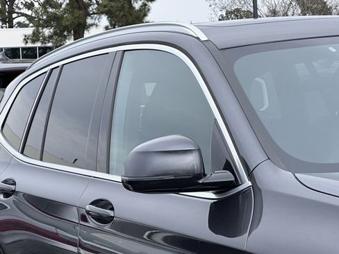 Used 2021 BMW X3 xDrive30e w/ Premium Package image 3