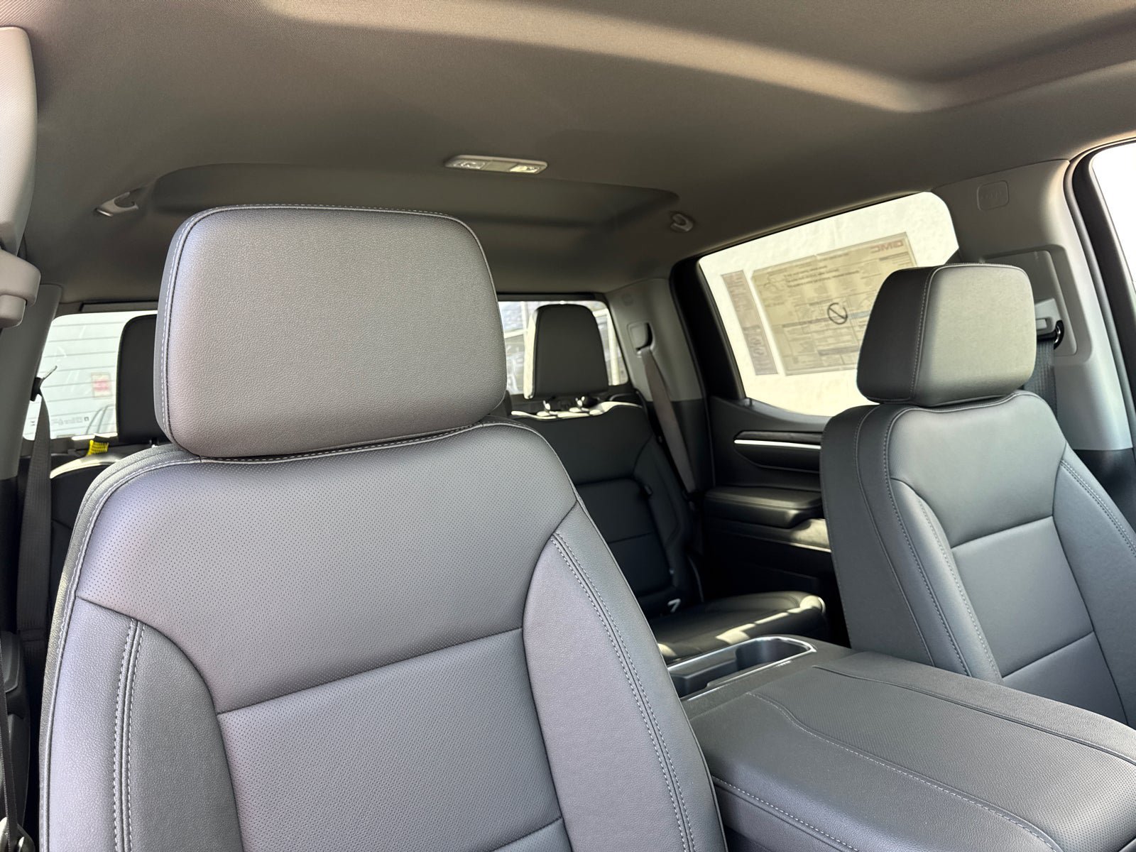 Used 2026 GMC Sierra 1500 SLT w/ SLT Convenience Package AWD/4WD image 16