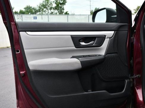 Used 2017 Honda CR-V LX image 13