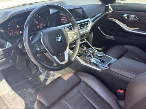 Used 2019 BMW 330i xDrive Sedan w/ Premium Package AWD/4WD image 11