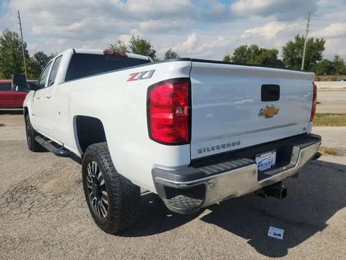 Used 2016 Chevrolet Silverado 2500 LT w/ LT Fleet Convenience Package AWD/4WD image 9