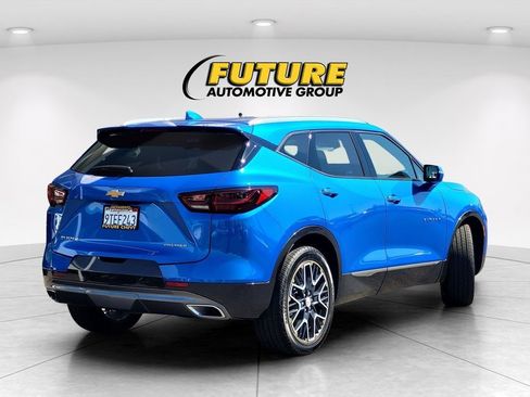 Certified 2025 Chevrolet Blazer Premier w/ Driver Confidence II Package image 4