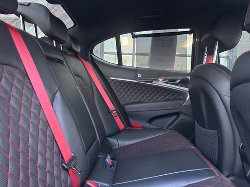 Used 2022 Genesis G70 3.3T w/ Sport Prestige Package image 14