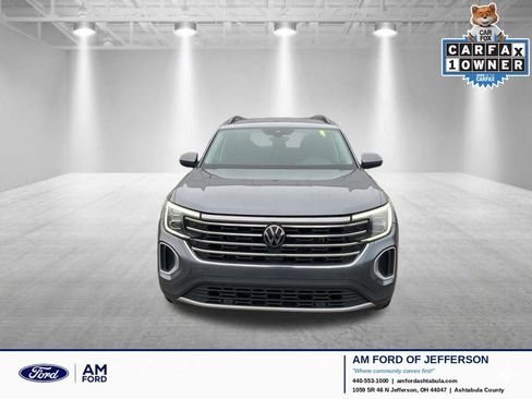 Used 2024 Volkswagen Atlas SE FWD image 1