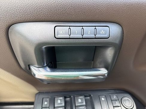 Used 2018 Chevrolet Silverado 2500 LTZ w/ Duramax Plus Package image 34