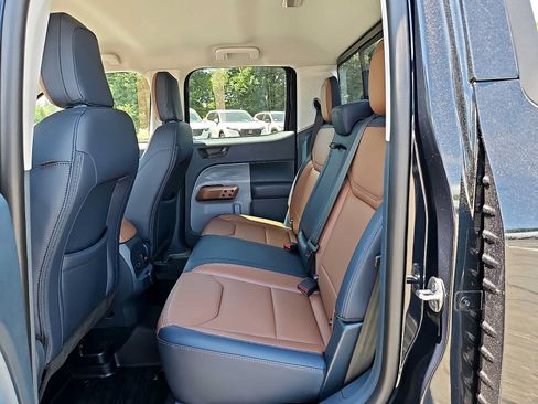 Used 2023 Ford Maverick Lariat w/ Lariat Luxury Package AWD/4WD image 12