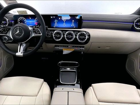 New 2026 Mercedes-Benz CLA 250 image 5